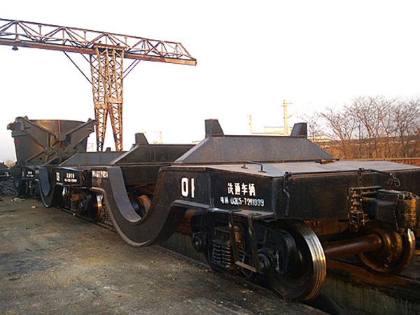 鐵路高速化的技能基礎(chǔ) 需大功率內(nèi)燃牽引機(jī)車(chē)